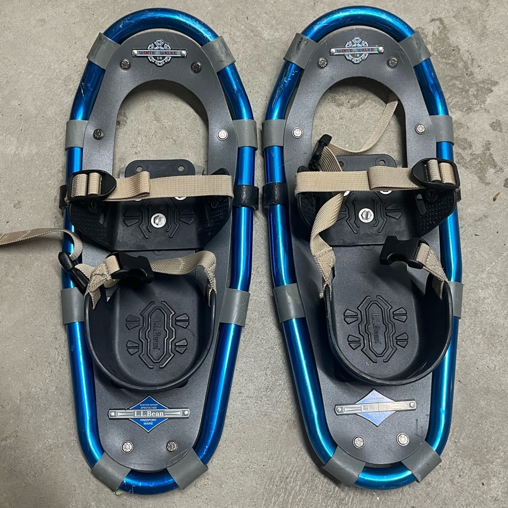 LLBean 16: Winter Walker Snowshoes